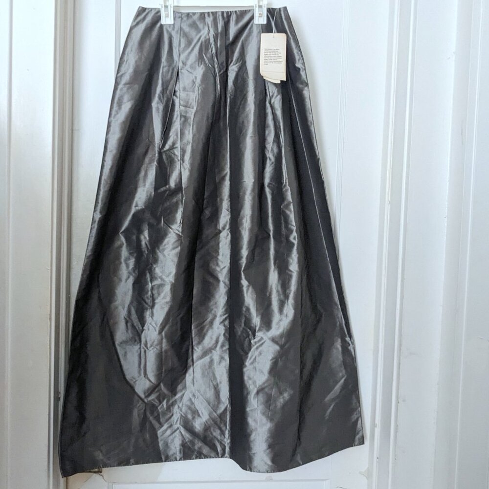 NWT Finity Millenium Ball Silk Skirt Gunpowder Size 12
